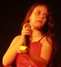 Elle Allume des bougies